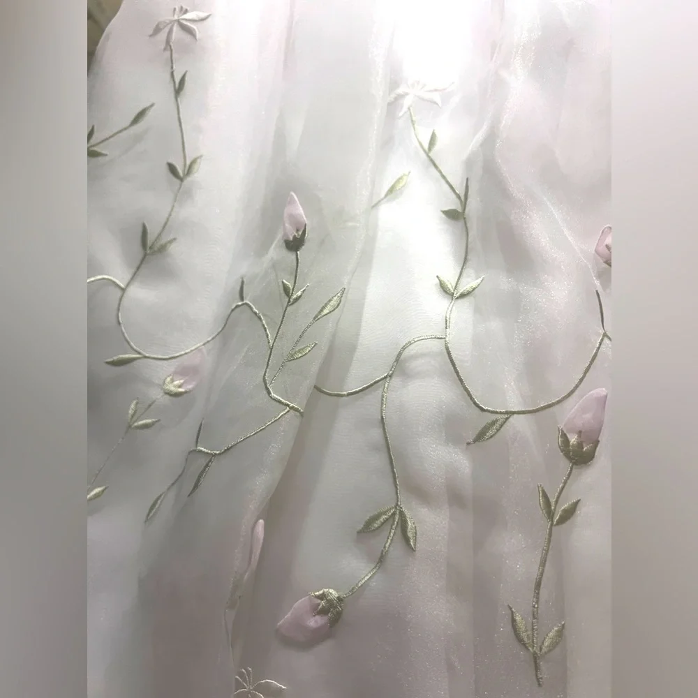 White Pink Embroidered Floral Little Girls Size 5 Tulle Dress - Picture 6 of 6